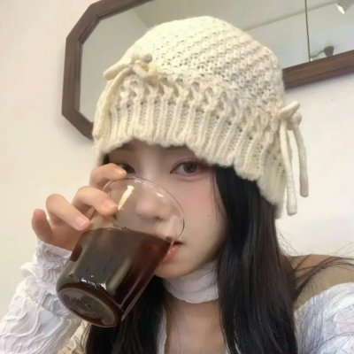 新娘向后跑